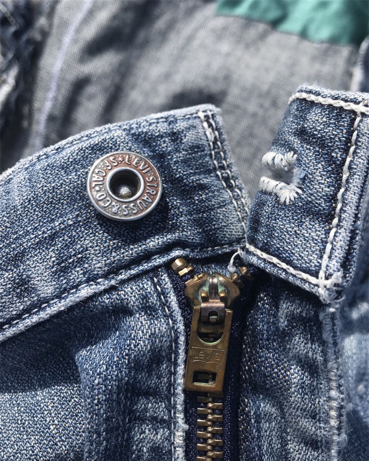 Levi's Thrashed Levi’s 503 Reworked Jeans Size US 32 / EU 48 - 12 Thumbnail