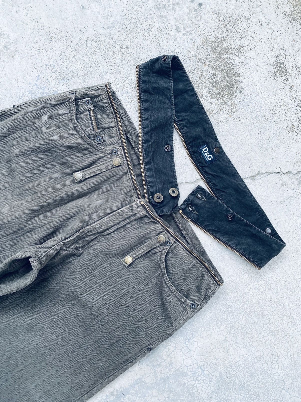 Dolce & Gabbana Vintage AW2003 Dolce & Gabbana Zipper Waist Pants Size US 32 / EU 48 - 15 Thumbnail
