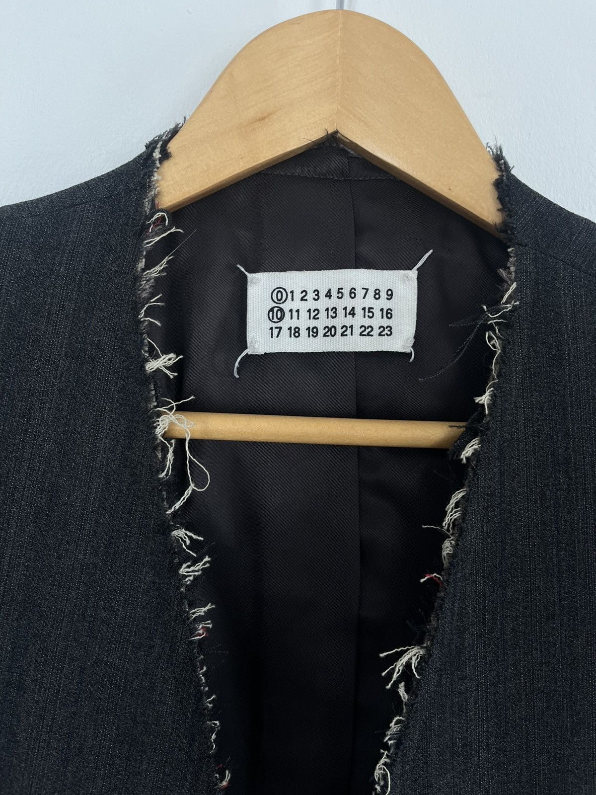 Maison Margiela Very Rare Margiela sleeveless jacket - collection 0-10 Size 48R - 1 Thumbnail