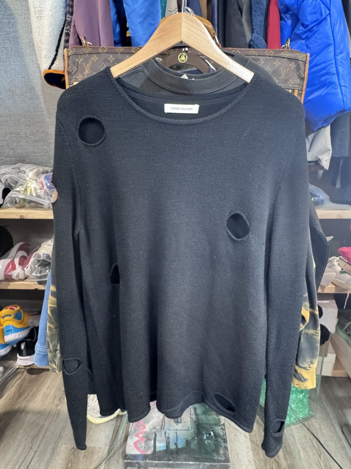 Balmain RARE HOLES KNIT BALMAIN SWEATER 2013 ( original owner ) Size US L / EU 52-54 / 3 - 5 Thumbnail