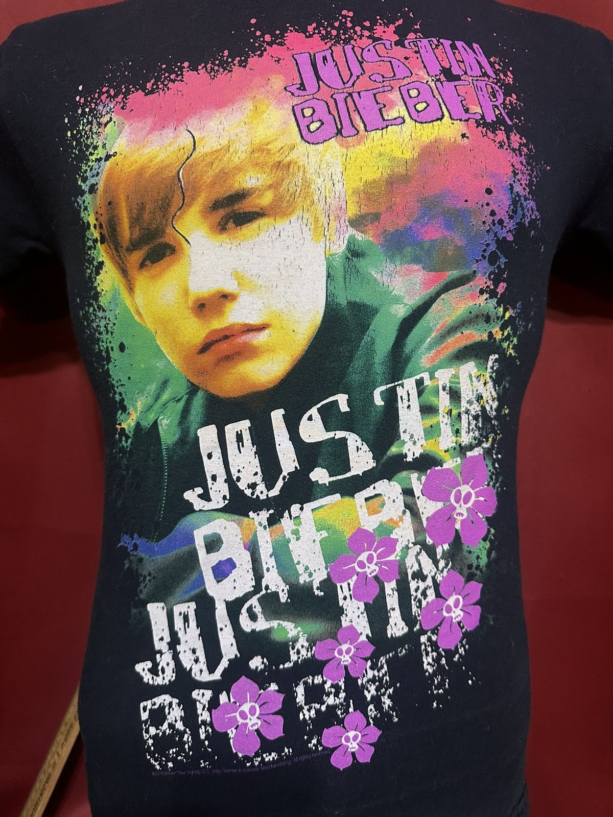 Band Tees × Vintage Vintage Justin Bieber Tshirt Skull Flower Band Tee Grail Size US S / EU 44-46 / 1 - 3 Thumbnail