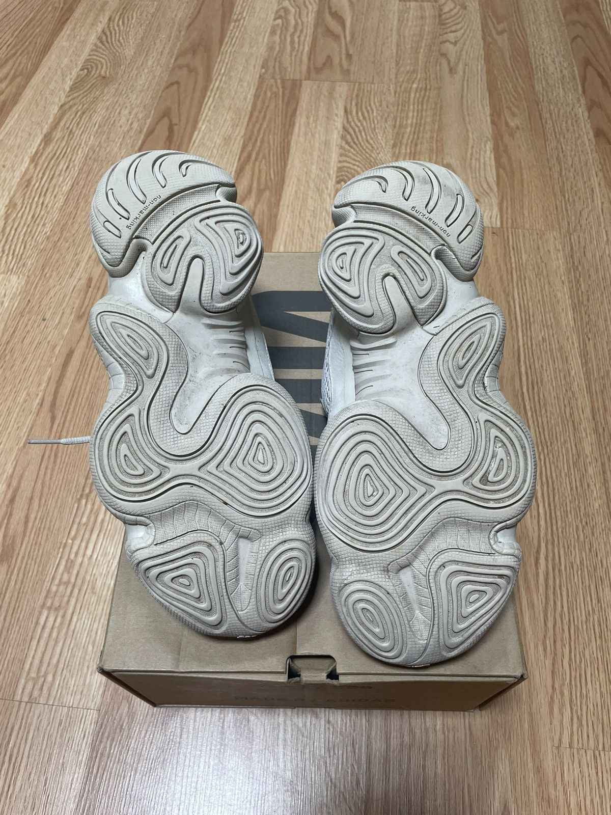Adidas × Yeezy Adidas Yeezy 500 blush Size US 10 / EU 43 - 12 Thumbnail
