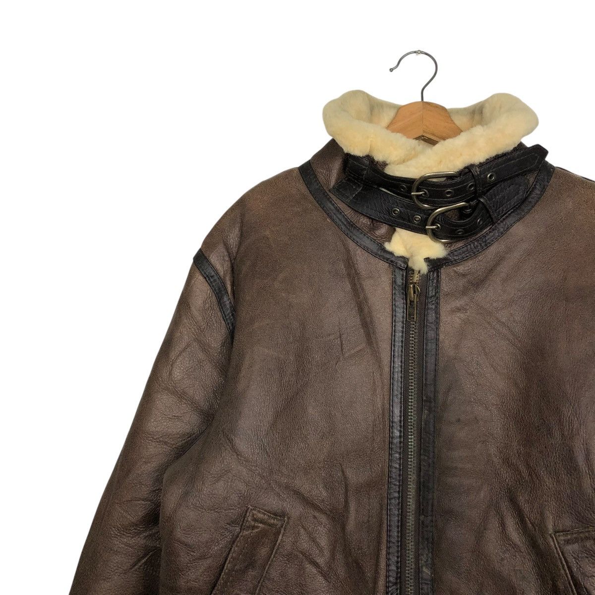 Vintage 🔥VINTAGE B 3 SHEARLING LEATHER JACKET TIGER ISSEY MIYAKE Size US L / EU 52-54 / 3 - 9 Thumbnail