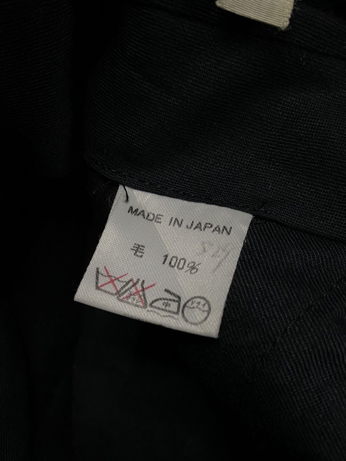 Yohji Yamamoto 80s Yohji Yamamoto Y’s for men Baggy Leg Black Wool Trousers Size US 30 / EU 46 - 4 Thumbnail