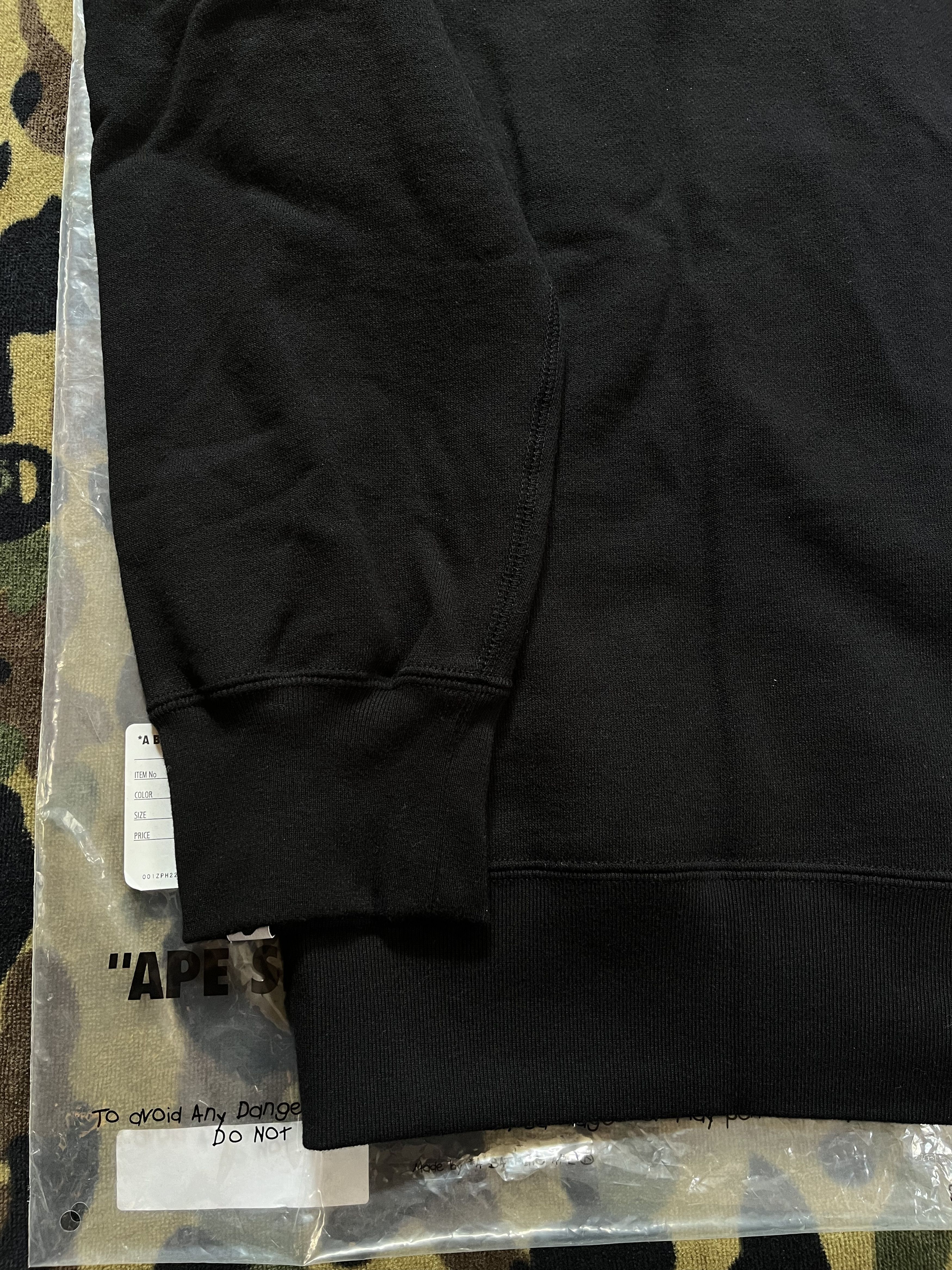 Bape BAPE TAIPEI 14TH ANNIVERSARY SHARK FULL ZIP HOODIE Size US XL / EU 56 / 4 - 19 Thumbnail