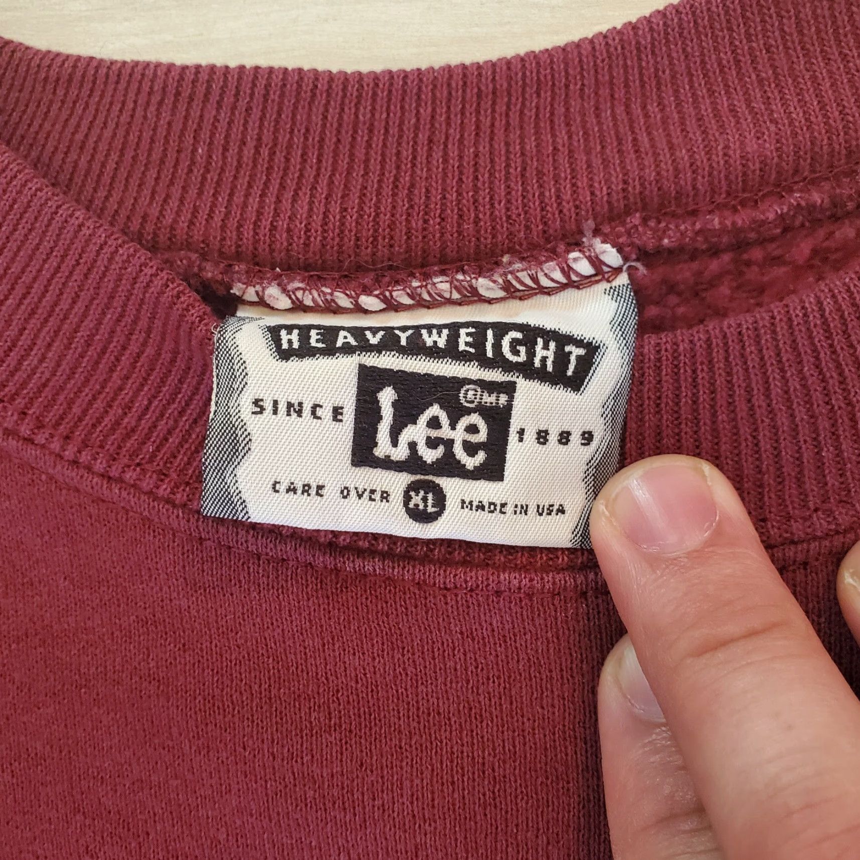 Lee VINTAGE Lee Sweatshirt Mens XL Maroon Crewneck Heavyweight Solid Aztec USA Sweatshirt Mens XL Maroon Crewneck Solid Aztec USA Size US XL / EU 56 / 4 - 5 Thumbnail