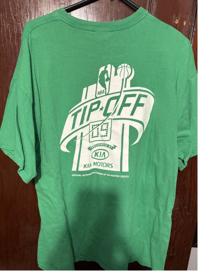 Gildan Boston Celtics Lot of Five (5) T-Shirts Men Sz XL NBA Green Size US XL / EU 56 / 4 - 13 Thumbnail