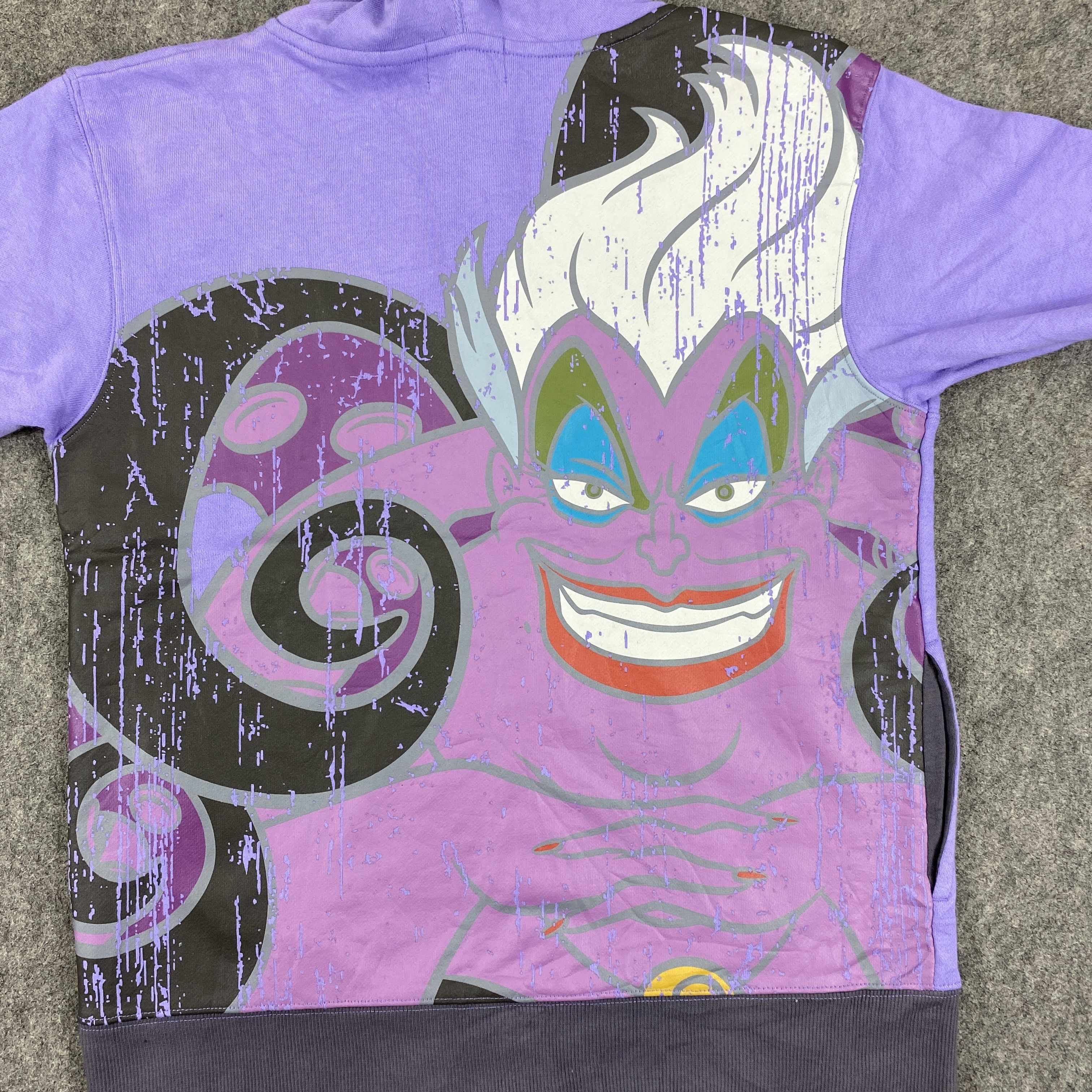 Disney Disney Ursula Character hoodie -SW161 Size US S / EU 44-46 / 1 - 7 Thumbnail