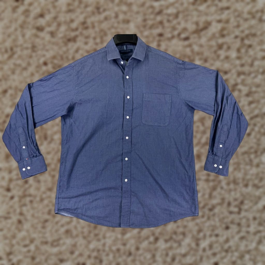 Tommy Hilfiger Tommy Hilfiger Shirt Men 16 Blue Herringbone Button Up Pocket Long Sleeve Shirt Regular Blue 16 Mens Button-Up Size US L / EU 52-54 / 3 - 1 Thumbnail