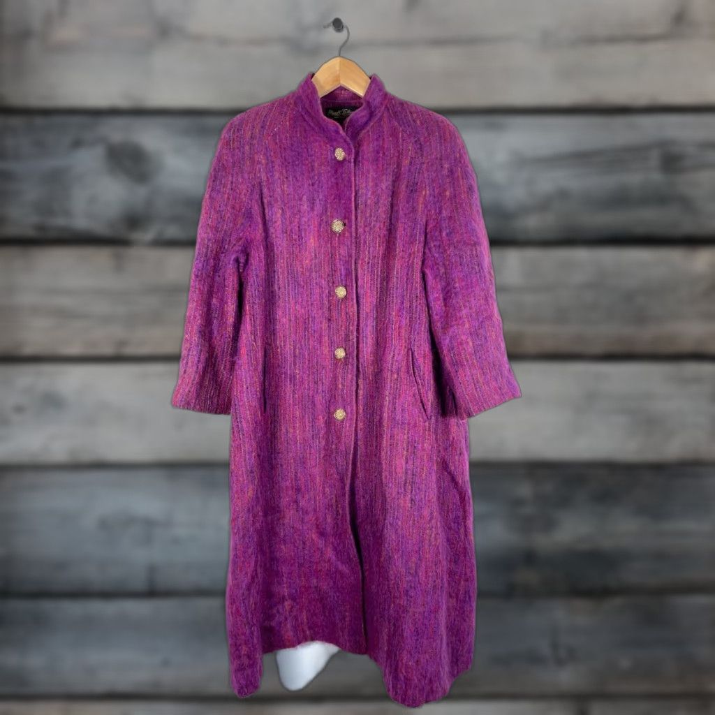 Vintage VINTAGE The Limited Overcoat Coat Mohair Wool Blend Purple XL Women’s Long Button Front Pockets Lined 60s Boho Classic Preppy USA Made Size XL / US 12-14 / IT 48-50 - 1 Thumbnail