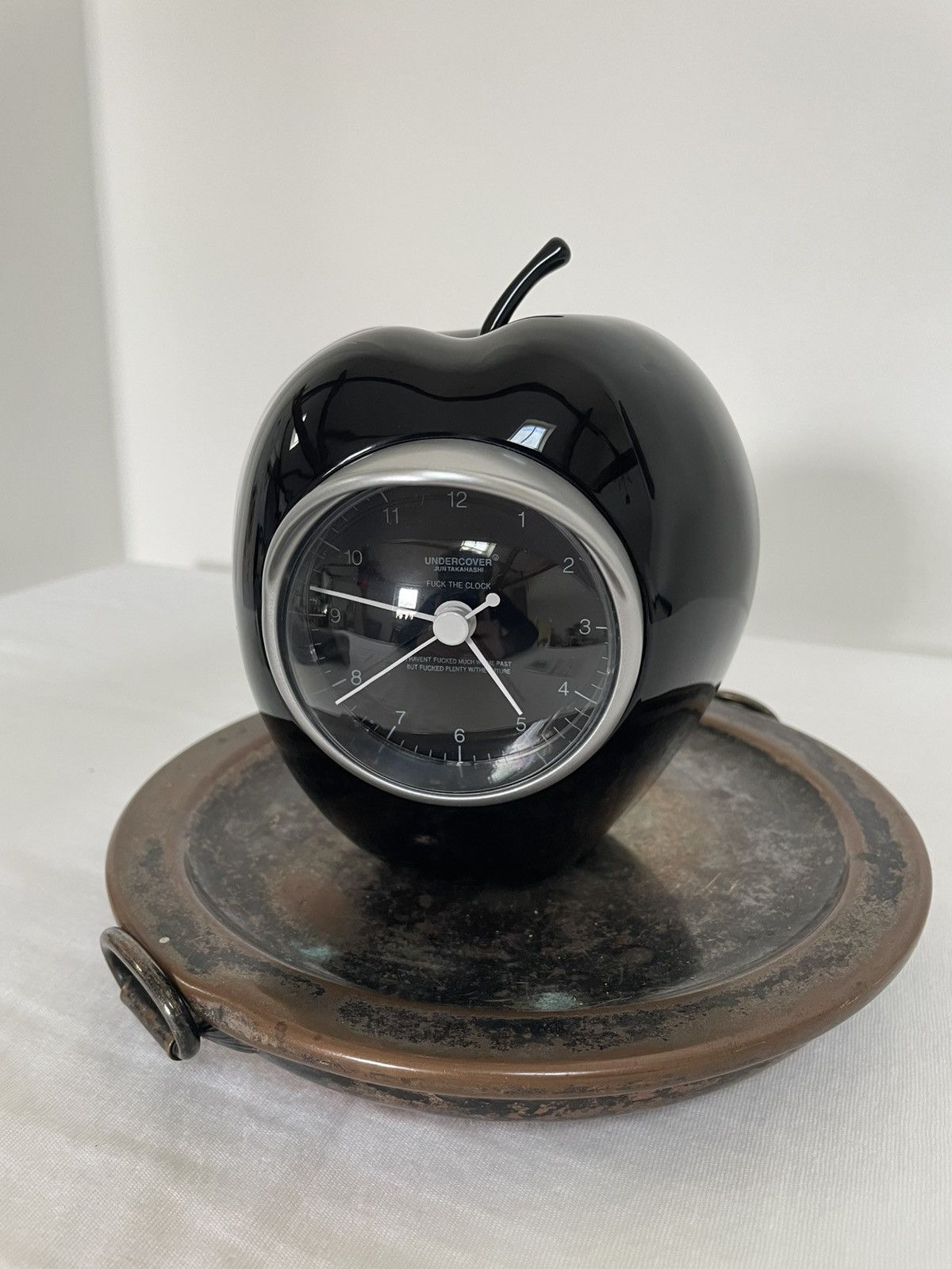 Medicom Toy × Undercover Black Gilapple Clock - Undercover x Medicom Toy Size ONE SIZE - 5 Thumbnail