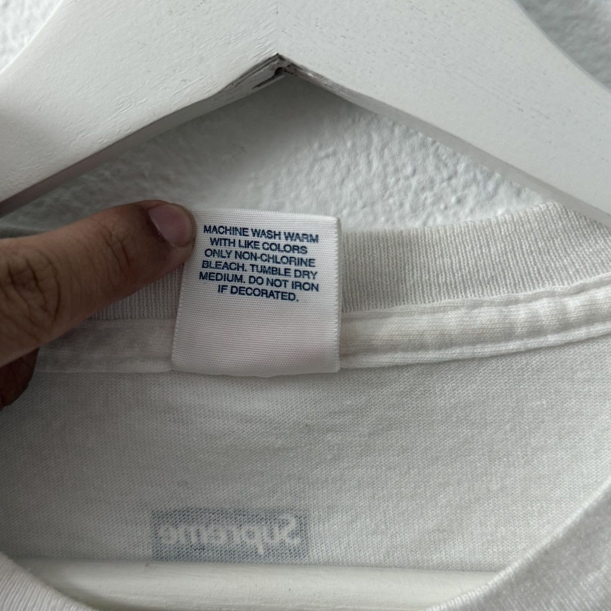 Supreme Supreme Men's multi T-shirt Size US L / EU 52-54 / 3 - 7 Thumbnail