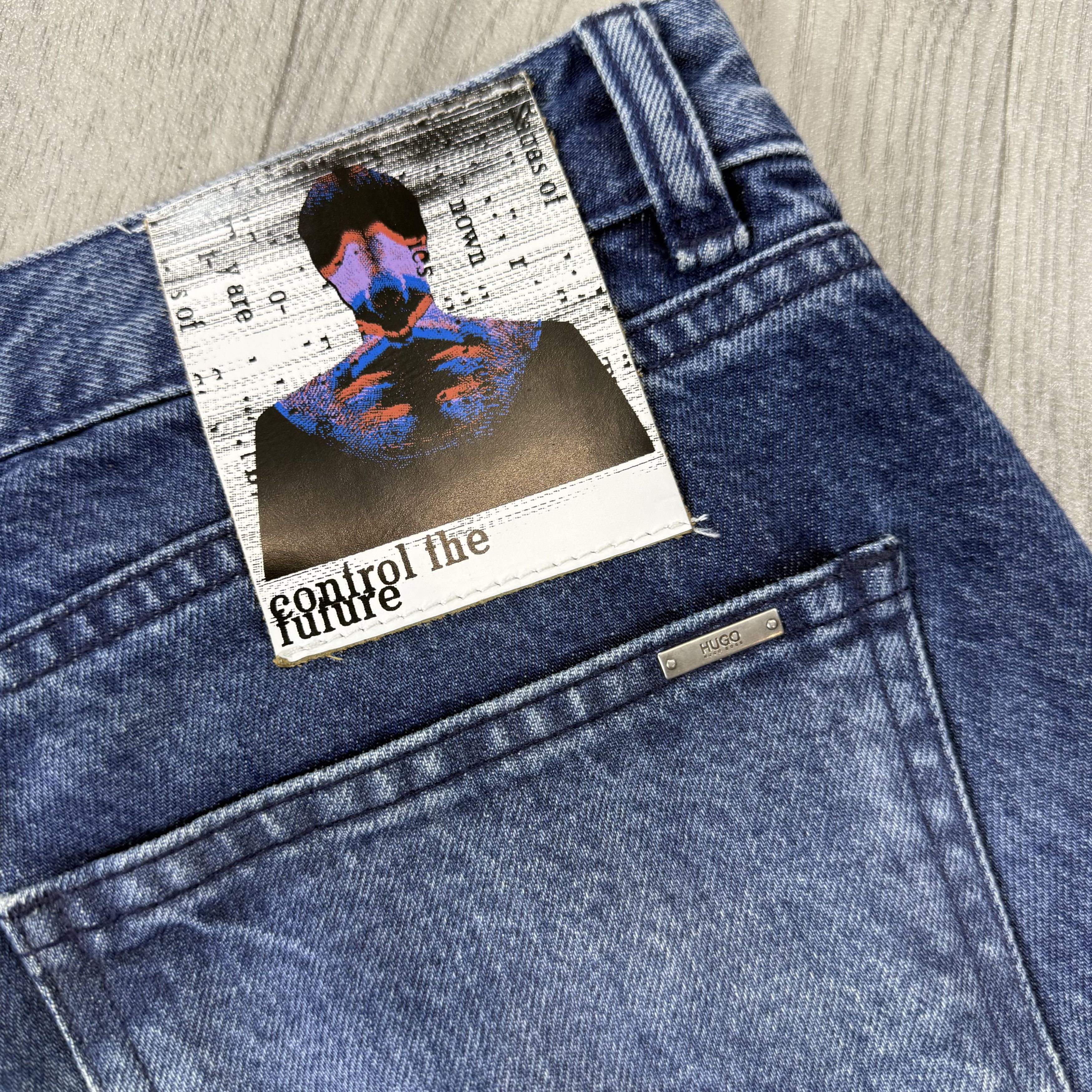 Hugo Boss HUGO Hugo Boss 332 "Control the Future" Frayed Hem Jeans Size US 30 / EU 46 - 7 Thumbnail