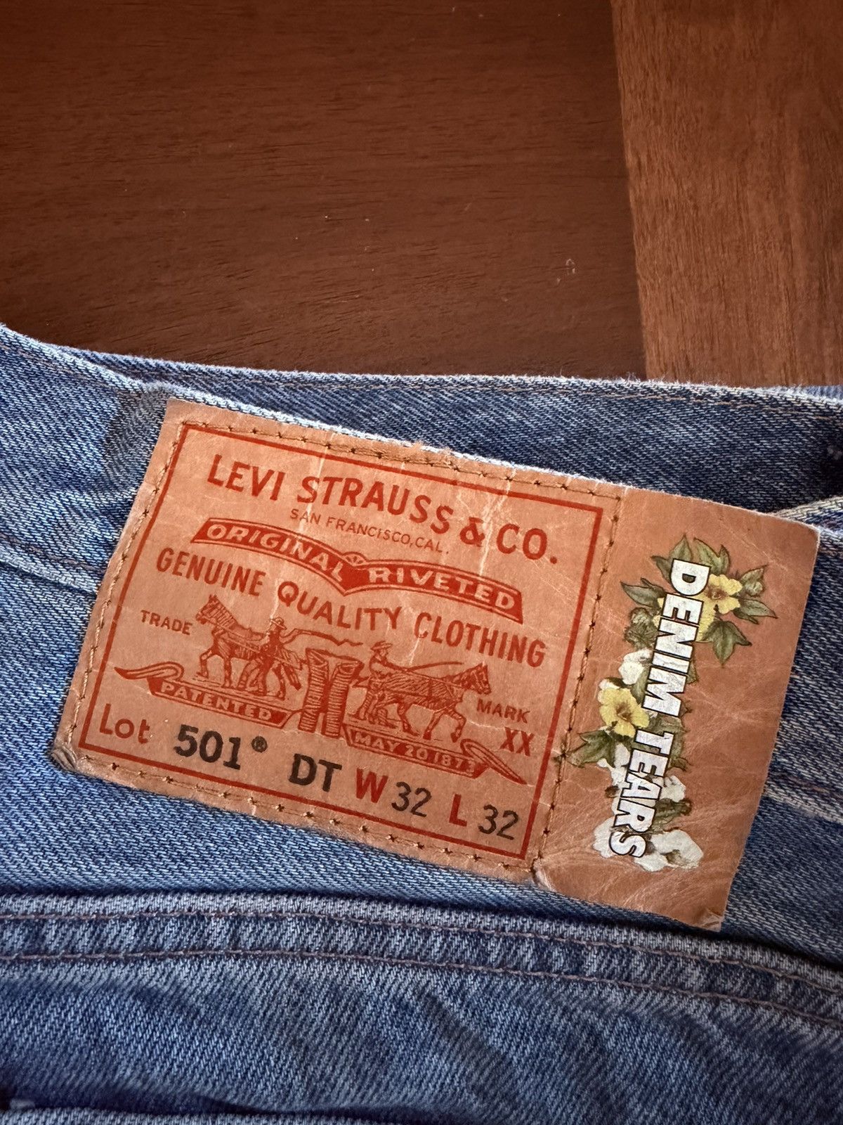 DENIM TEARS × Levi's Denim Tears x Levi’s 501 Size US 32 / EU 48 - 2 Thumbnail