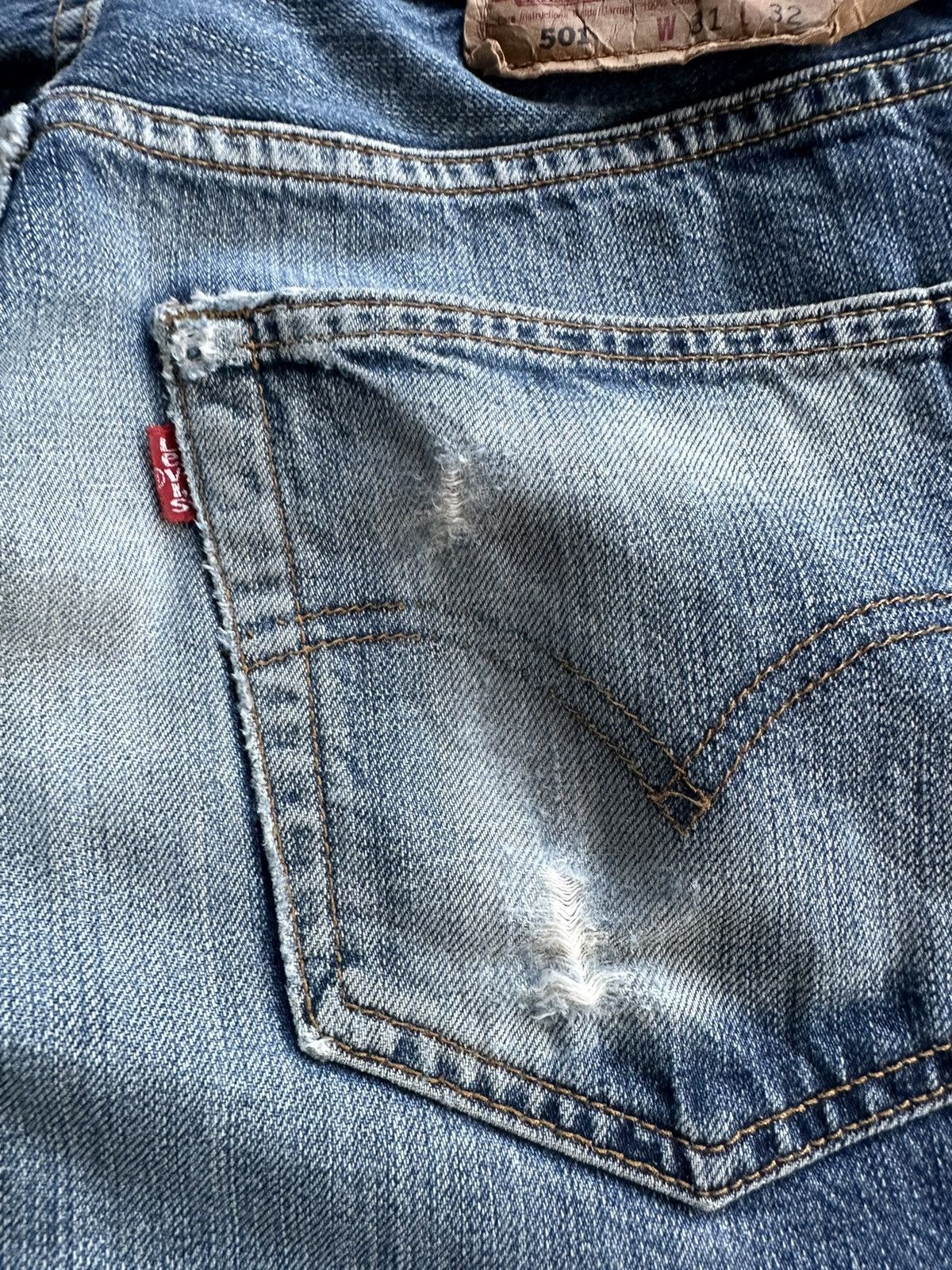 Levi's Levis 501 Distressed Blue Vintage Denim 30x28 D496 Size US 30 / EU 46 - 7 Thumbnail