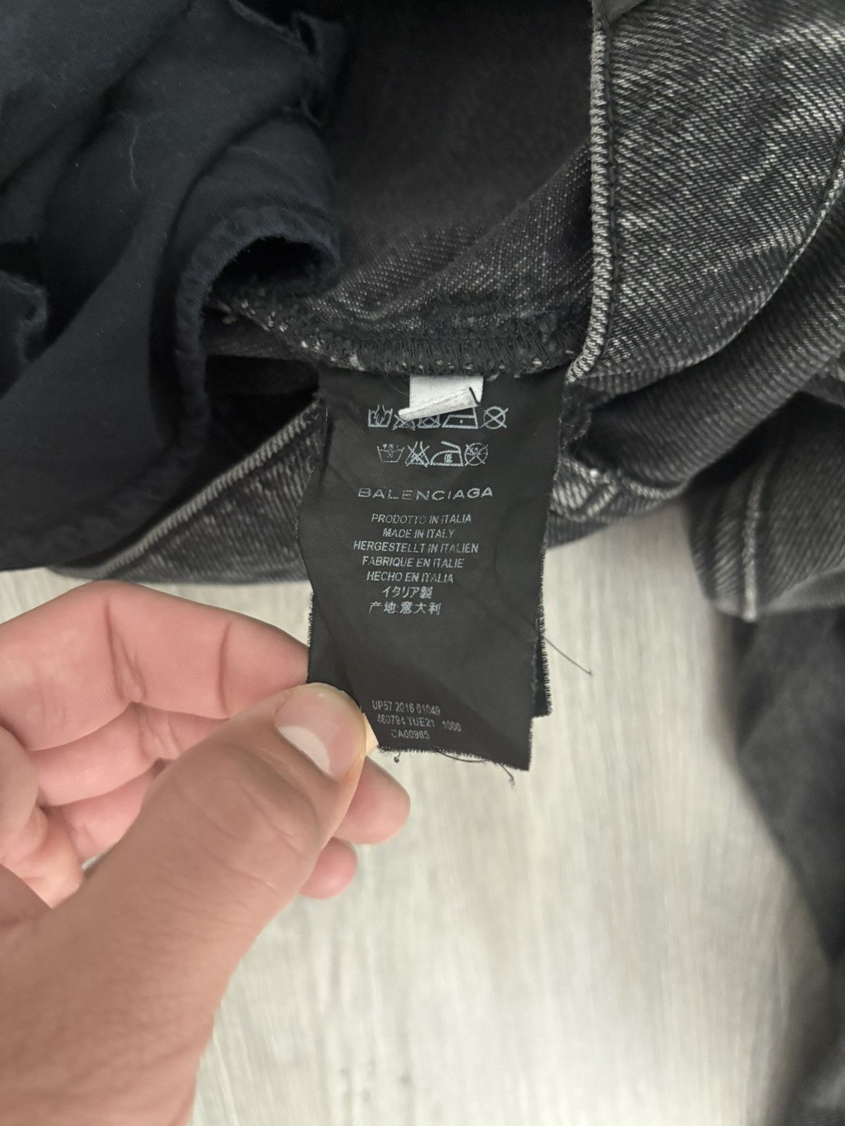 Balenciaga Balenciaga red strip jeans Size US 30 / EU 46 - 6 Thumbnail