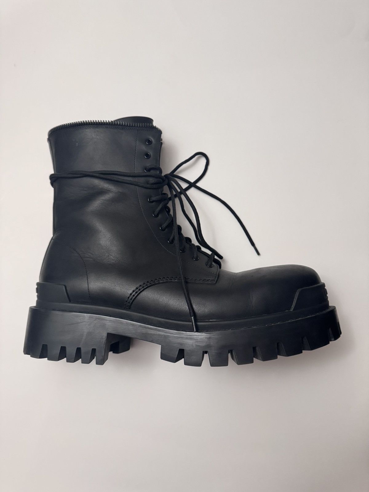Balenciaga Balenciaga Master boots | Grailed
