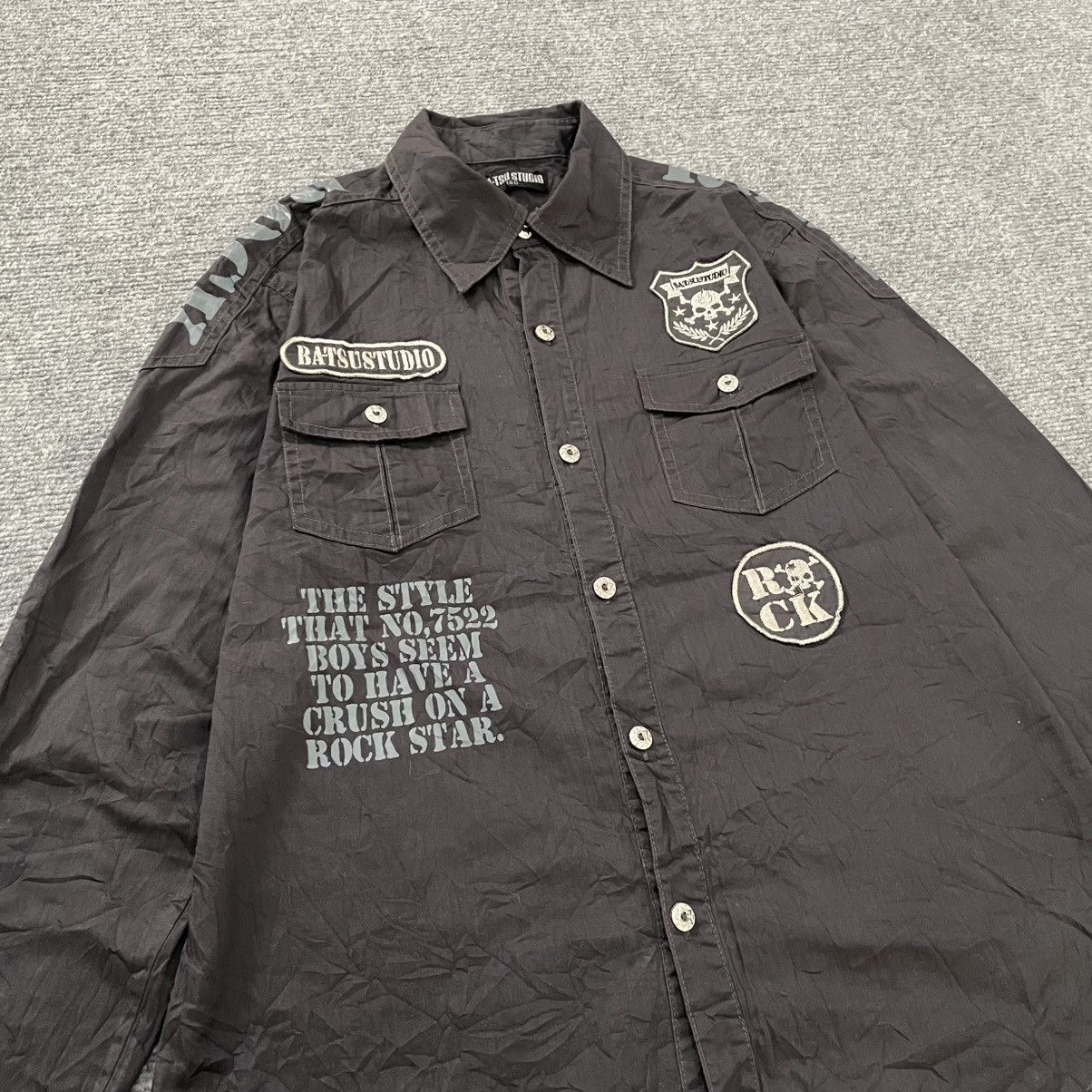 Japanese Brand Ba-Tsu Studio Button Up Skull Design if six was nine Size US M / EU 48-50 / 2 - 3 Thumbnail
