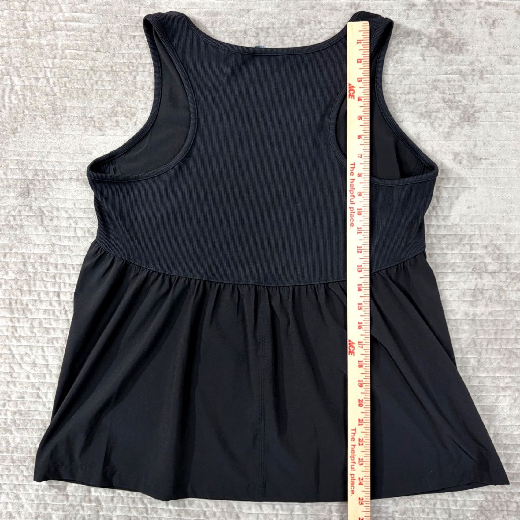 Athleta Athleta Renew Peplum Tank Black Scoop Neck Athletic Top L Size L / US 10 / IT 46 - 8 Thumbnail
