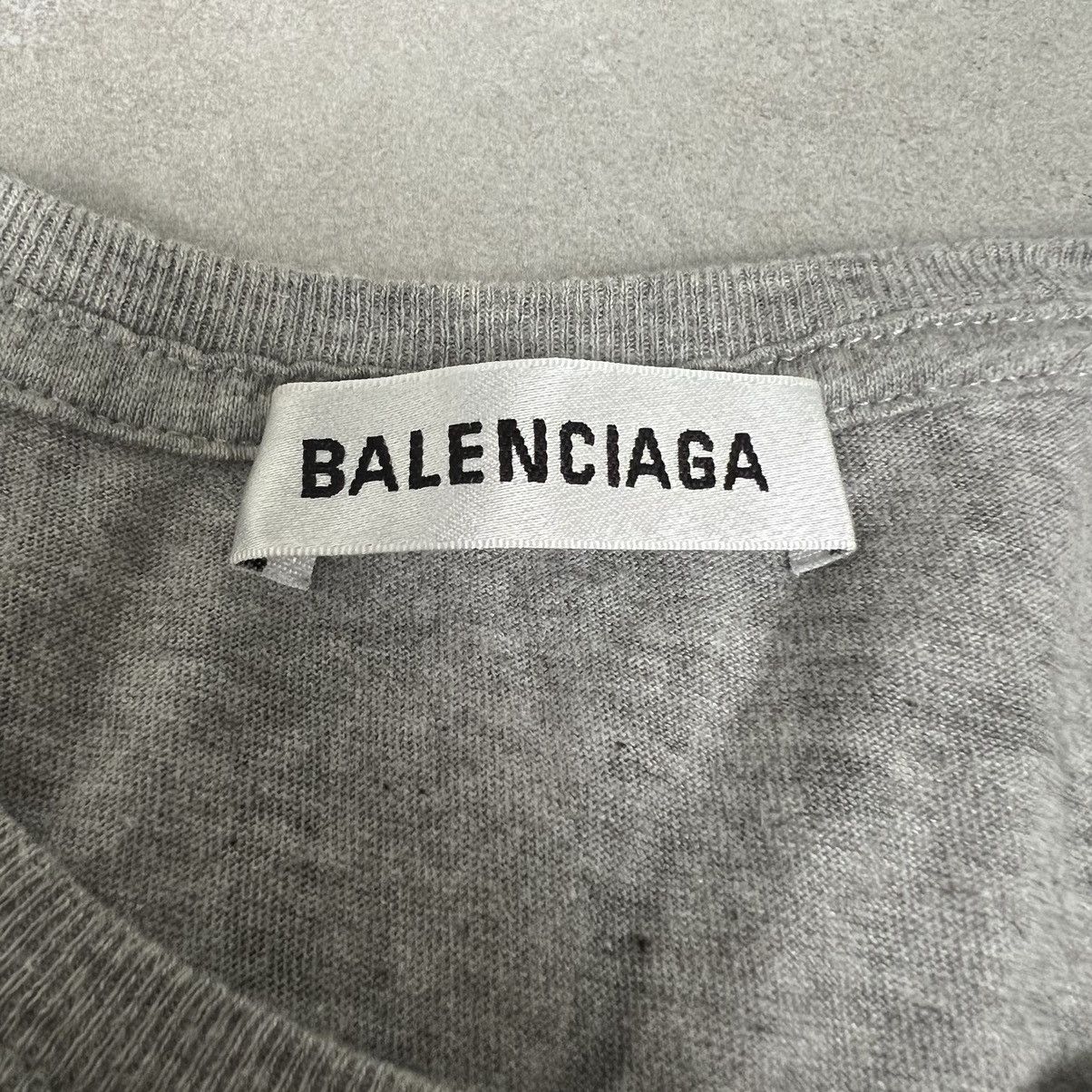 Balenciaga Balenciaga Embroidered All Over Logo Grey T-Shirt Size US S / EU 44-46 / 1 - 4 Thumbnail