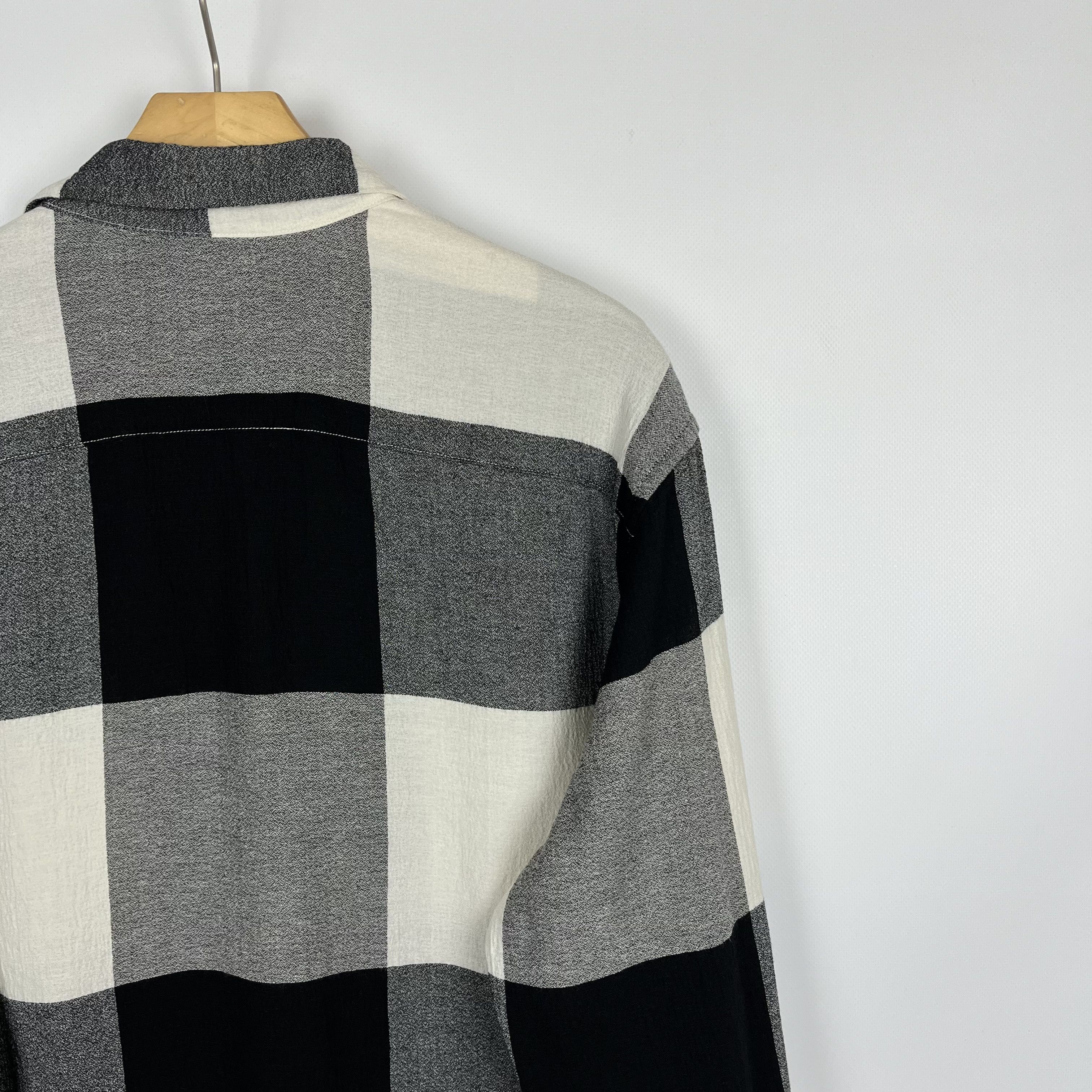 Allsaints AllSaints Lausanne Checkered Long Sleeve Button Up Shirt Size US M / EU 48-50 / 2 - 20 Thumbnail
