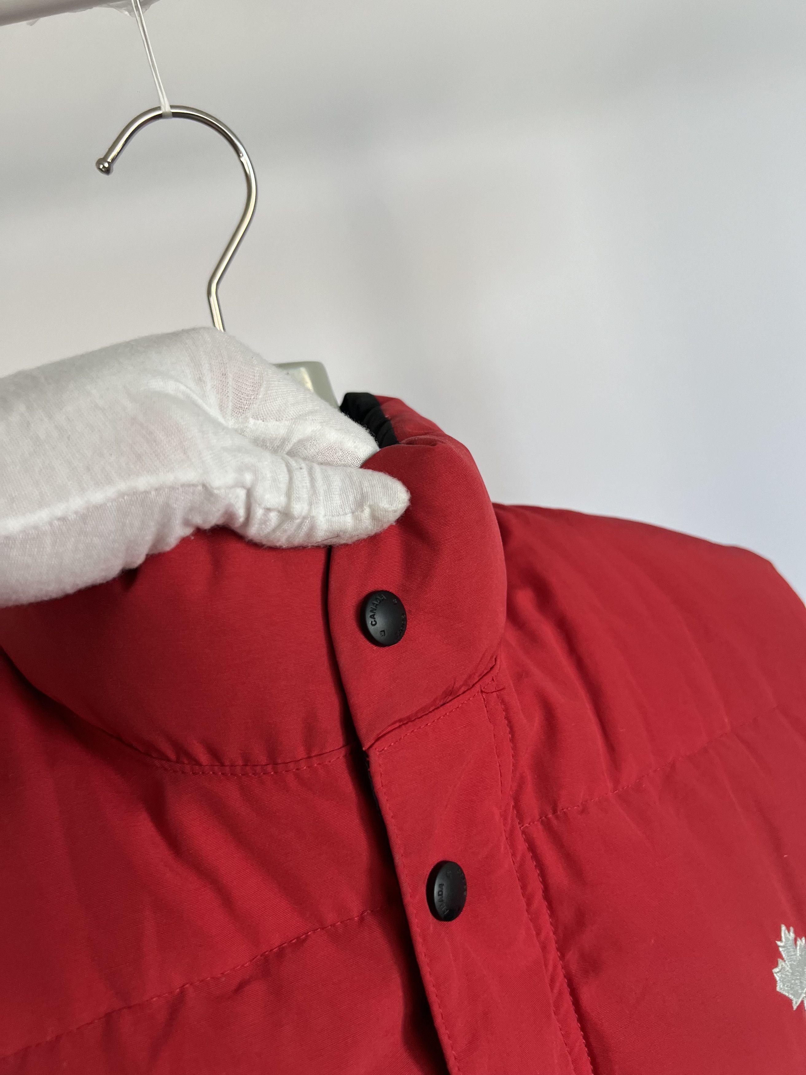 Canada Goose canada goose puffer vest size M luxury Size US M / EU 48-50 / 2 - 6 Thumbnail