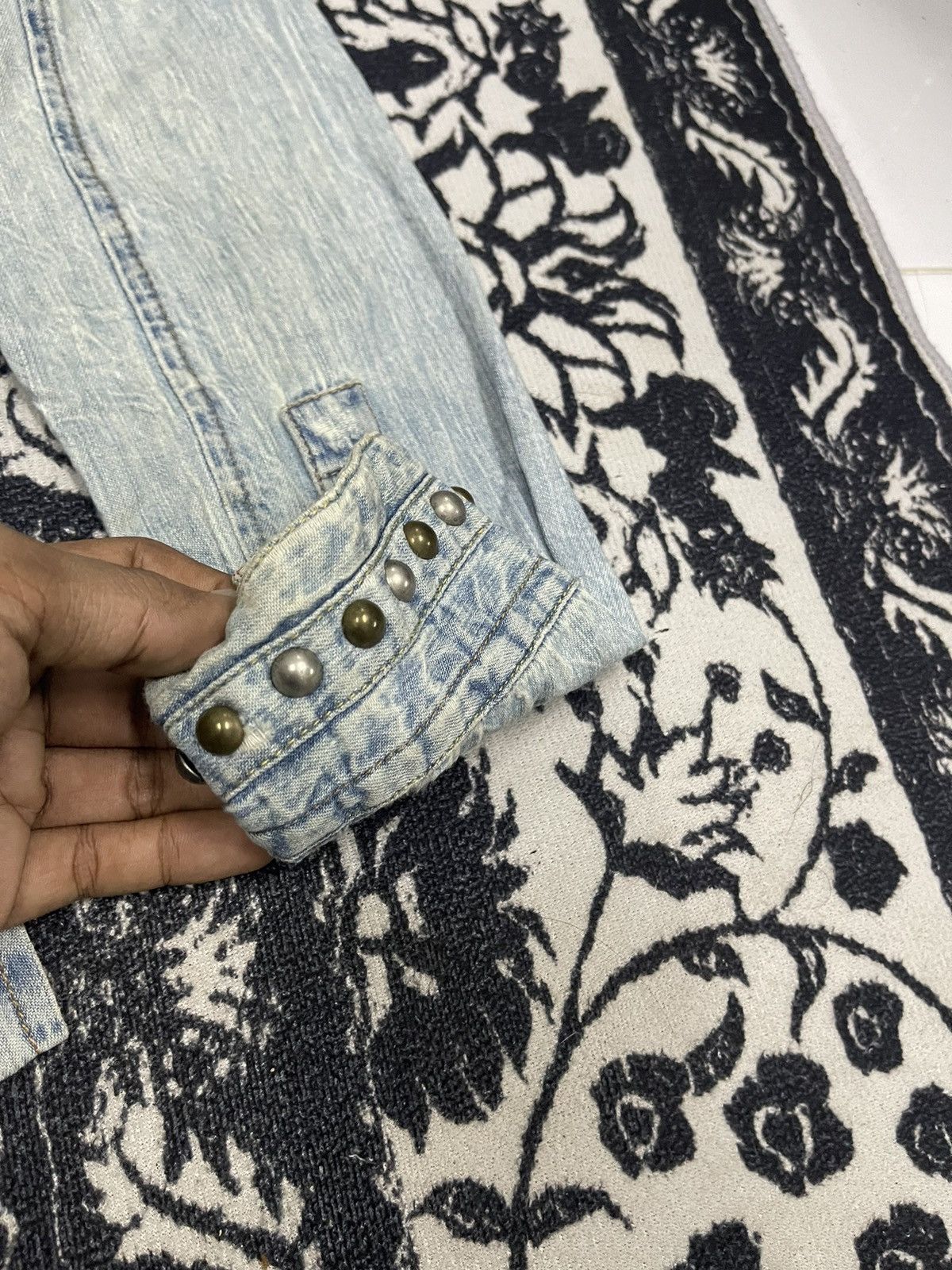 Japanese Brand 2000s KMRII INSPIRED STUDDED DENIM BUTTON UP DISTRESSED Size US S / EU 44-46 / 1 - 19 Thumbnail