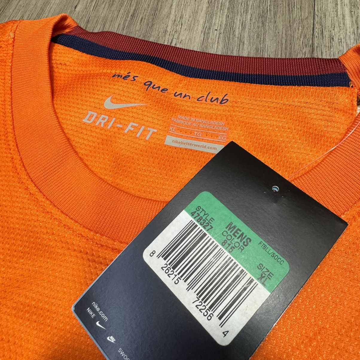 Nike Barcelona 12/13 longsleeves away shirt #2 Dani Alves (bnwt) Size US XL / EU 56 / 4 - 7 Thumbnail