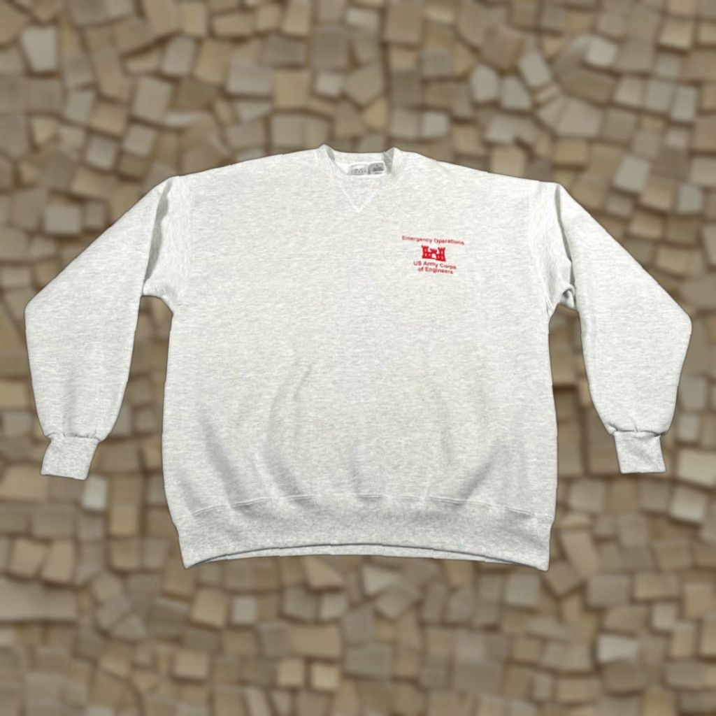 Soffe VINTAGE Soffe Army Corps Engineers Sweater Adult XL Gray Crew Neck Long Sleeve Sweatshirt USA 90s Size US XL / EU 56 / 4 - 1 Thumbnail