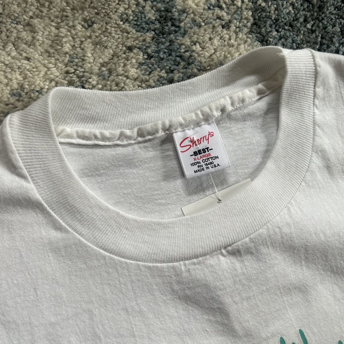 Vintage 90s WORLDS OF FUN K.C. U.S.A. MEMPHiS DESiGN NEON DOLPHiN Size US XL / EU 56 / 4 - 7 Thumbnail