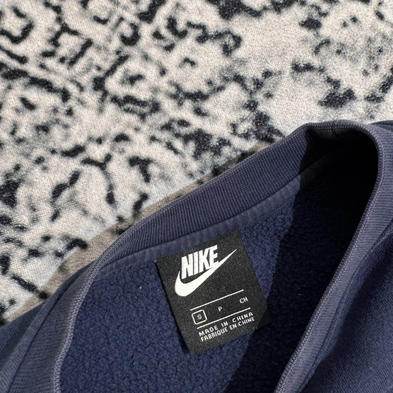 Nike × Vintage Vintage Nike Unisex Navy Cotton Crewneck Size S Y2K Club 90s Size US S / EU 44-46 / 1 - 6 Thumbnail