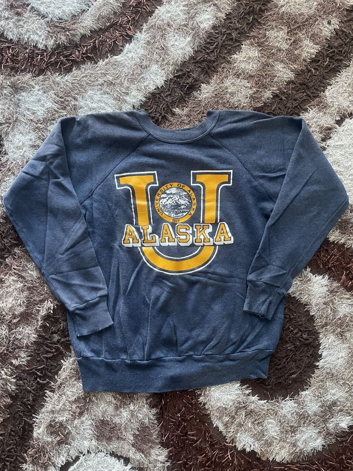 Vintage 🔥HOT🔥VINTAGE 1917 UNIVERSITY OF ALASKA TEE VERY RARE Size US M / EU 48-50 / 2 - 1 Thumbnail