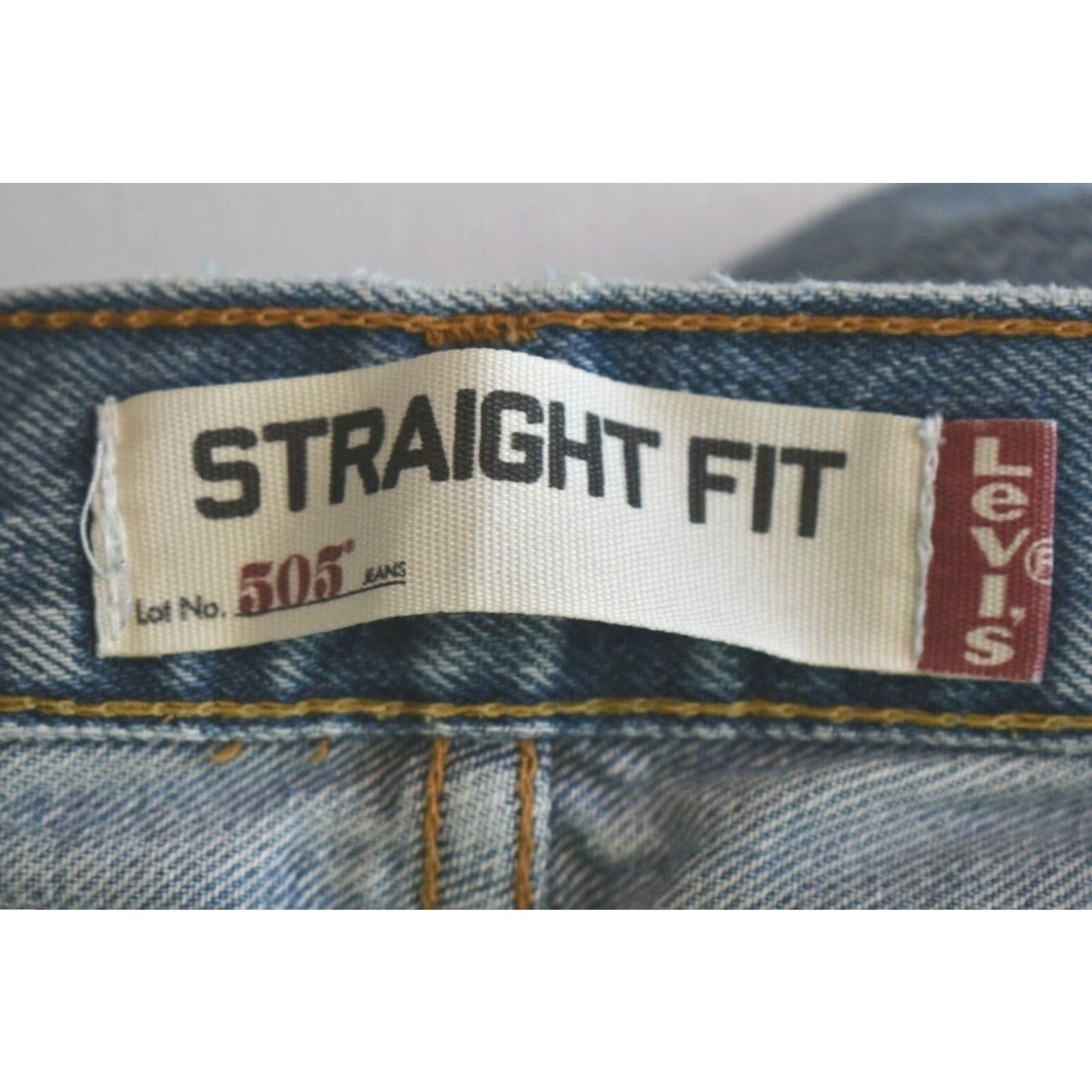 Levi's VINTAGE Levi's 505 Jeans Distressed Mens 36x30 Straight Blue Denim Cotton Regular Rise Mid 10-12 Inseam 30 8 in Open Zip Jeans Men Size US 36 / EU 52 - 4 Thumbnail