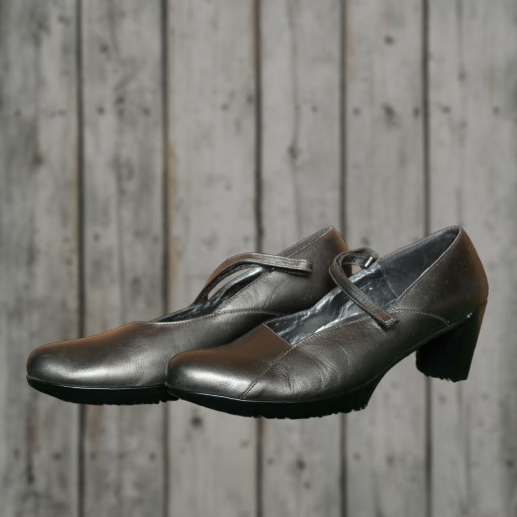 Vintage VINTAGE NAOT Cuore Metallic Road Leather Mary Jane Pumps HEEL US 10 EU 41 Womens Size US 10 / IT 40 - 1 Thumbnail