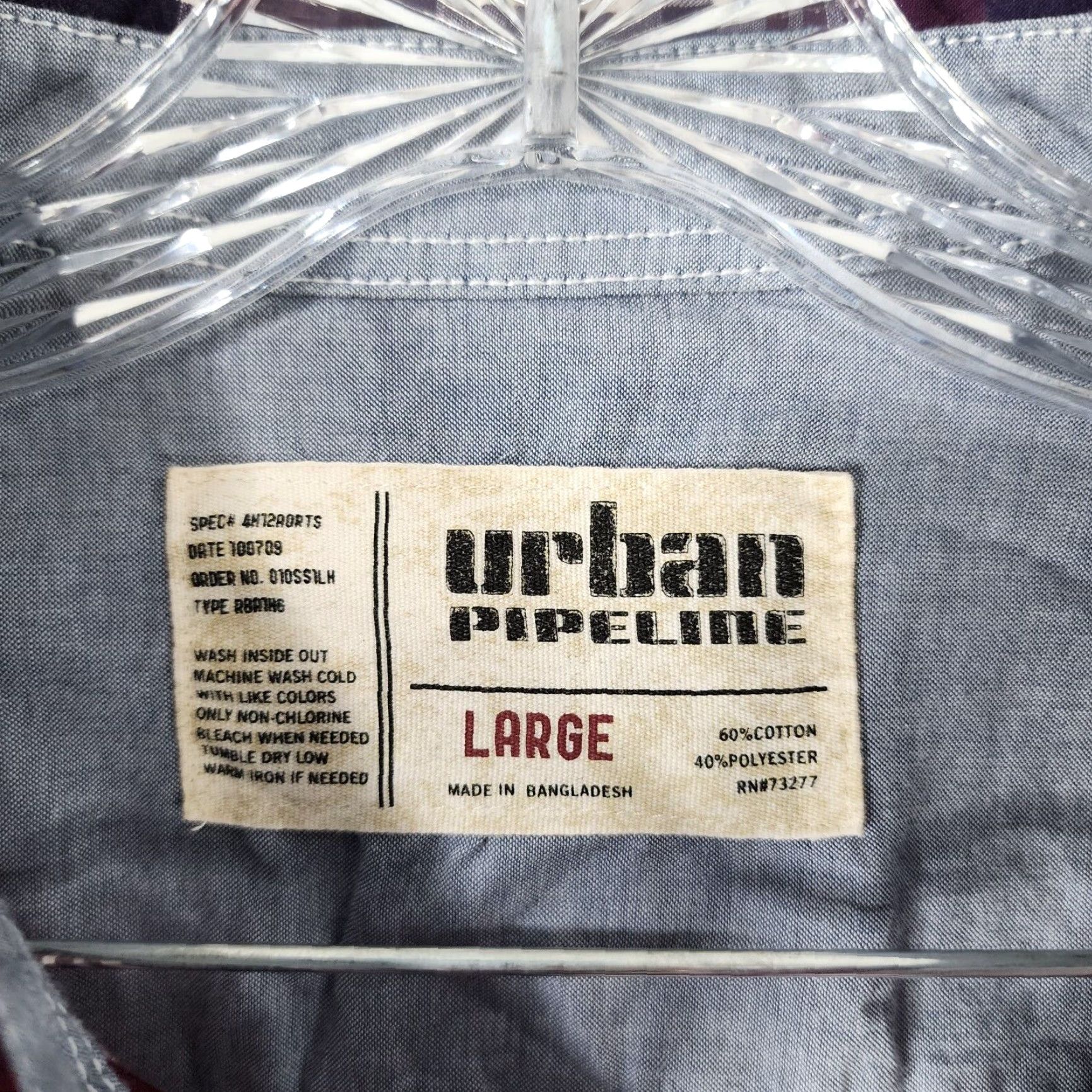 Vintage Mens Red Blue Plaid Long Sleeve Button Up Shirt Size Large Urban Pipeline Size US L / EU 52-54 / 3 - 4 Thumbnail