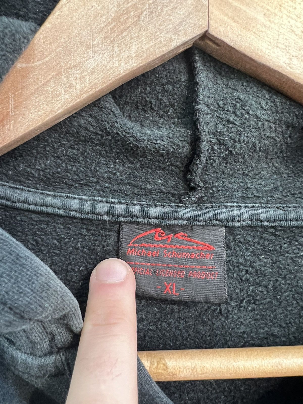 Ferrari × Formula 1 × Vintage Michael Schumacher F1 World Champion 2003 faded Hoodie Size US L / EU 52-54 / 3 - 5 Thumbnail