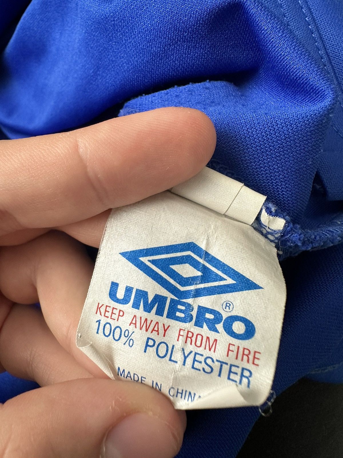Umbro Umbro Chelsea Autoglass Vintage 1999-2001 jersey hype size L Size US L / EU 52-54 / 3 - 9 Thumbnail