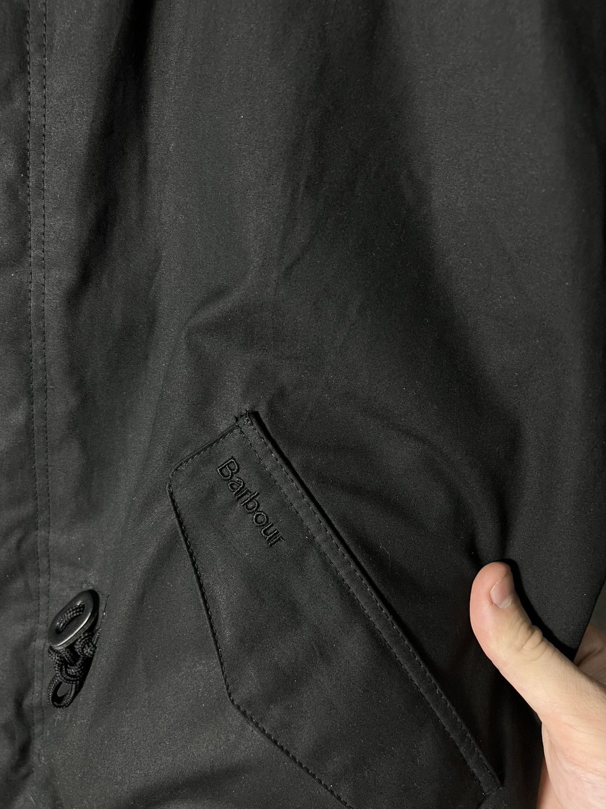 Barbour 🔥RRP715€ NWT Barbour Short Wind Waxed Parka Jacket Size L 🇬🇧🖤 Size US L / EU 52-54 / 3 - 11 Thumbnail