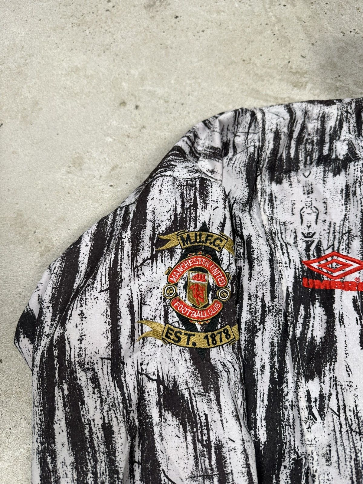 Umbro Vintage 90s Umbro x Manchester United Training Bomber Jacket Size US S / EU 44-46 / 1 - 6 Thumbnail