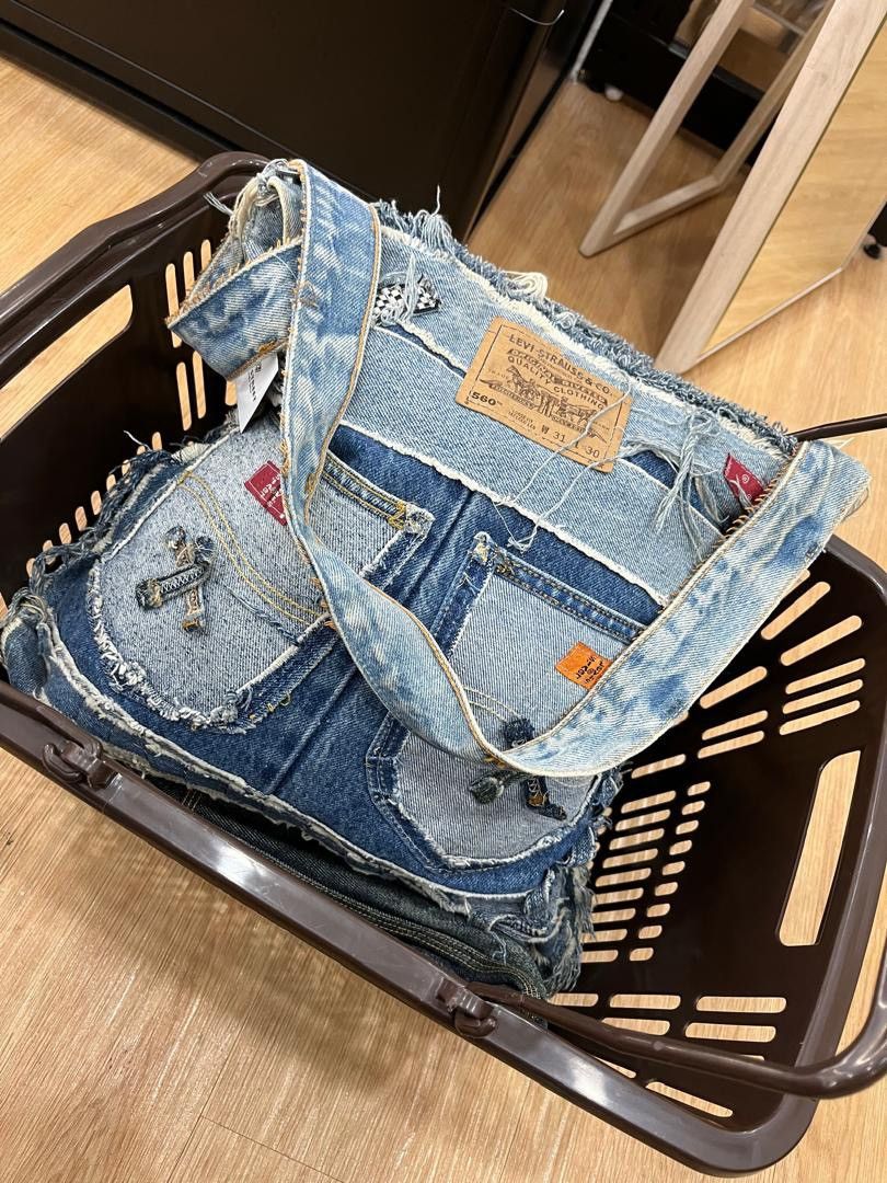 Levi's Made & Crafted Vintage Denim Jeans Purse Handmade from Levis 560 Jeans Size ONE SIZE - 3 Thumbnail