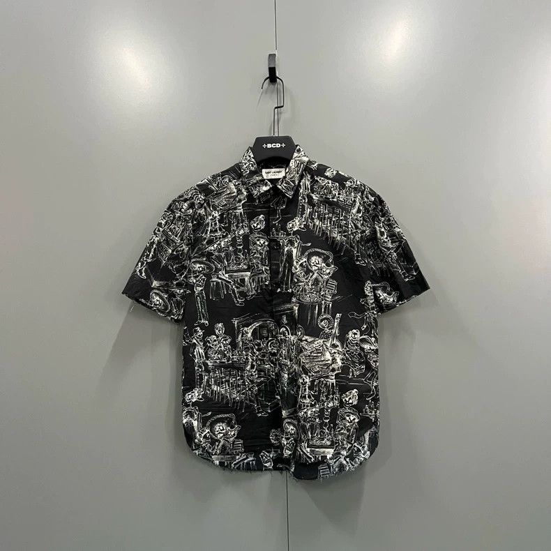 Saint Laurent Paris Saint Laurent Paris size 38 Skull Party Print Short Sleeve Size US M / EU 48-50 / 2 - 1 Thumbnail