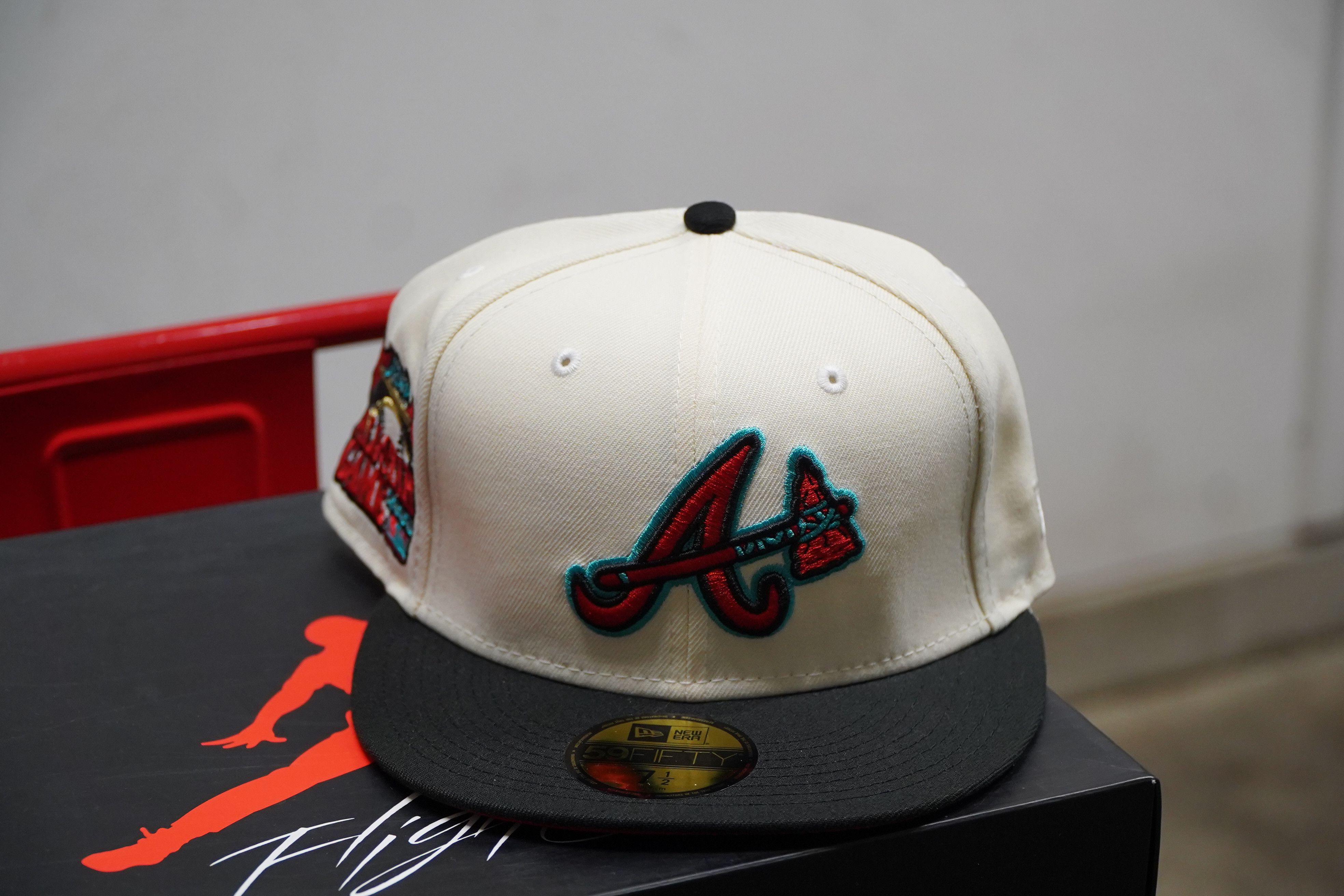 New Era Atlanta Braves New Era - 7 1/2 Size ONE SIZE - 1 Thumbnail
