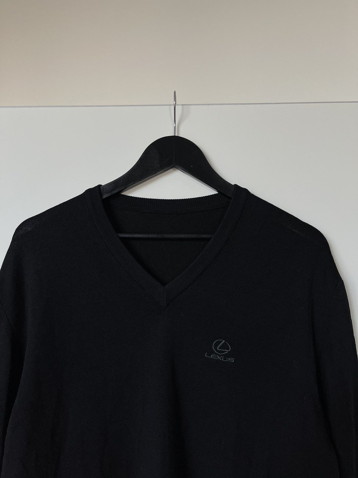 Other Lexus Wool V-neck Pullover Sweater Size US M / EU 48-50 / 2 - 2 Thumbnail