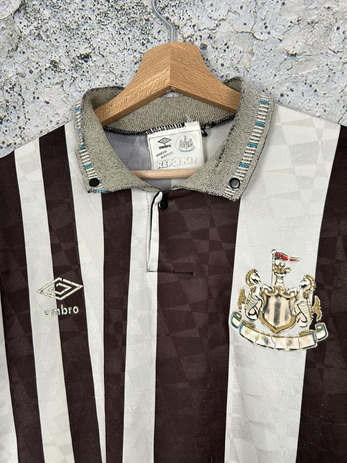Umbro Vintage 1990 Newcastle United Umbro Soccer Jersey Archive Size US XL / EU 56 / 4 - 3 Thumbnail