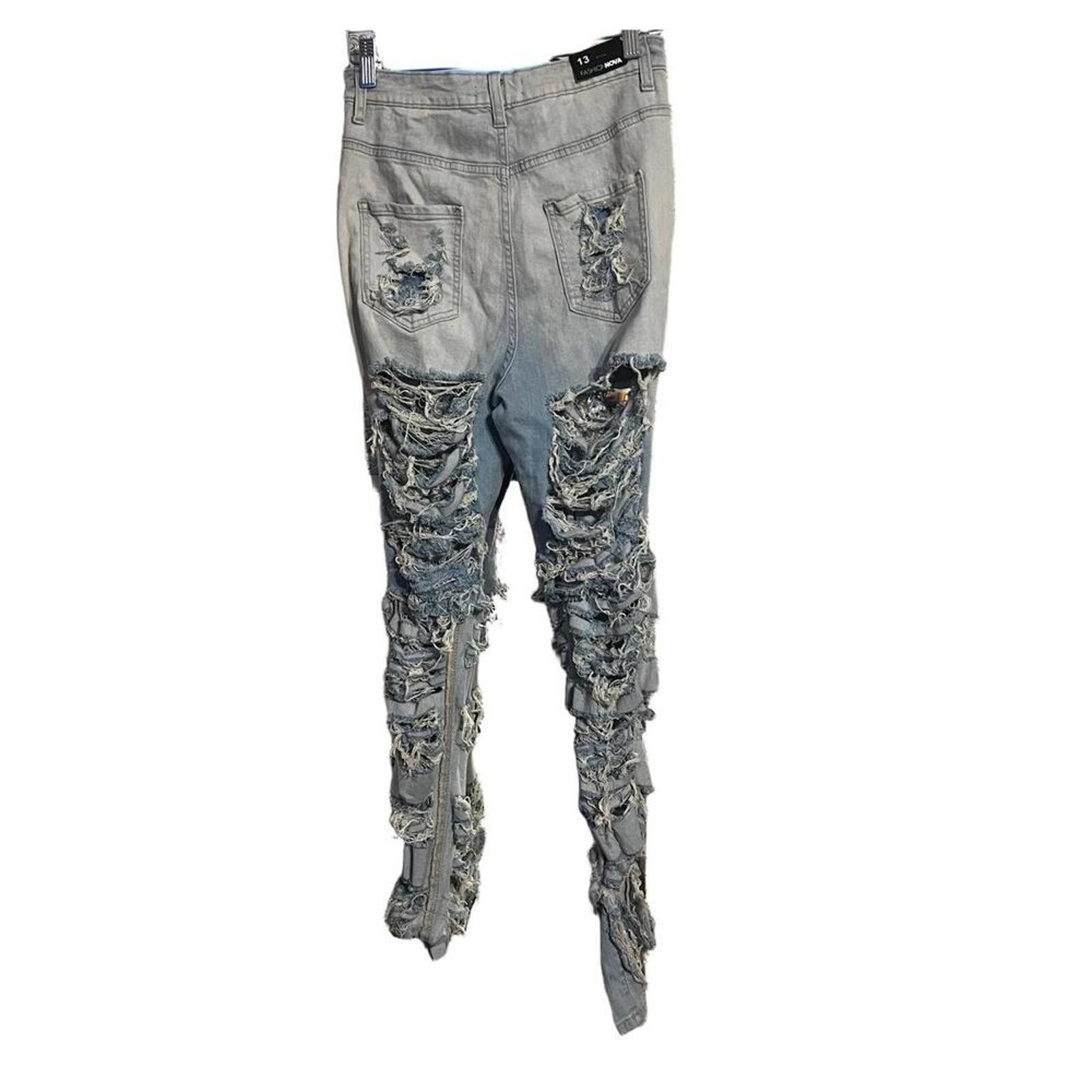 Fashion Nova FASHIONNOVA Jeans 13(31) Light Wash Distressed High Waisted Size 31" - 3 Thumbnail