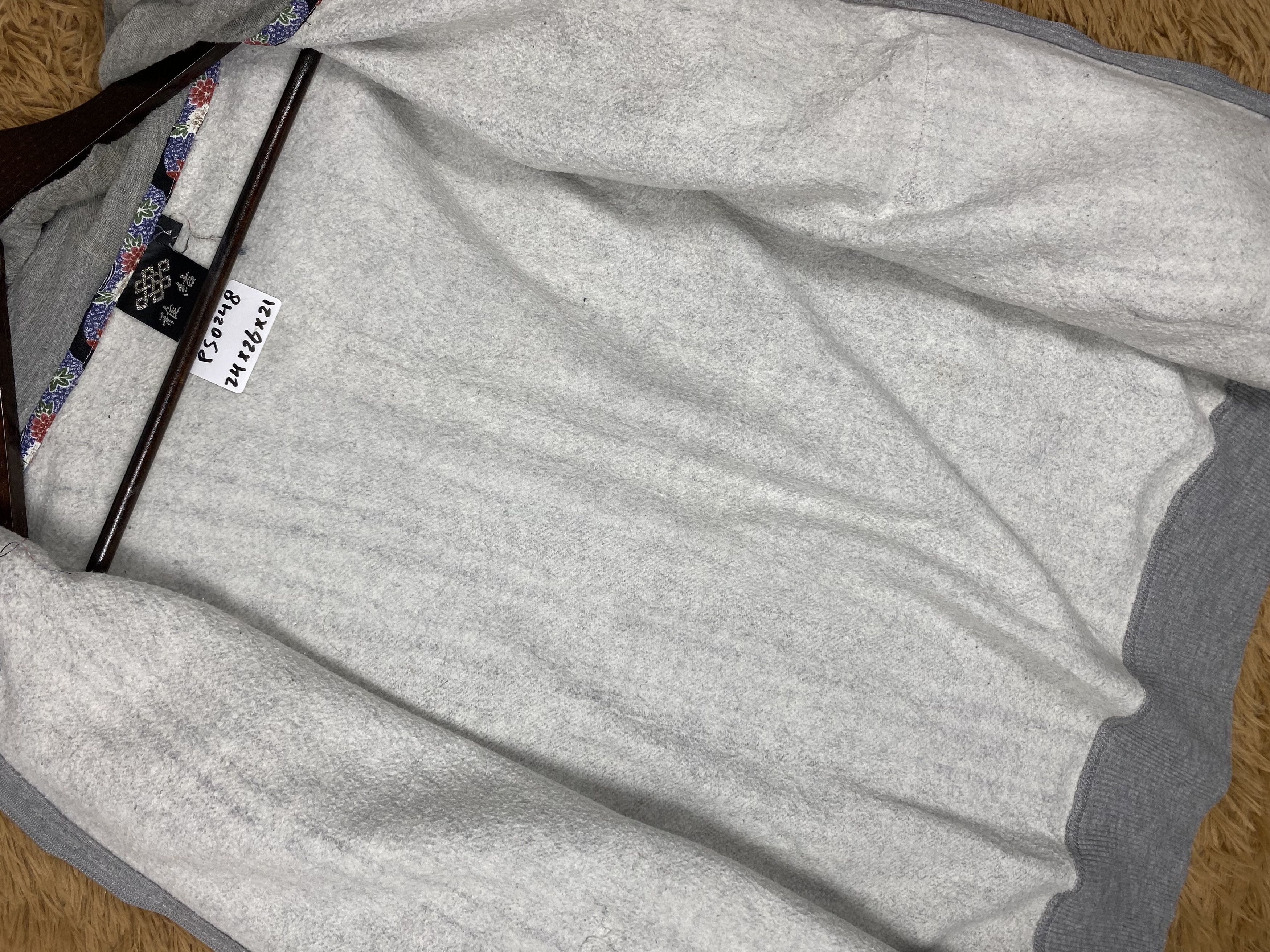 Japanese Brand Vintage Sukajan Hoodies PS0248 Size US L / EU 52-54 / 3 - 6 Thumbnail