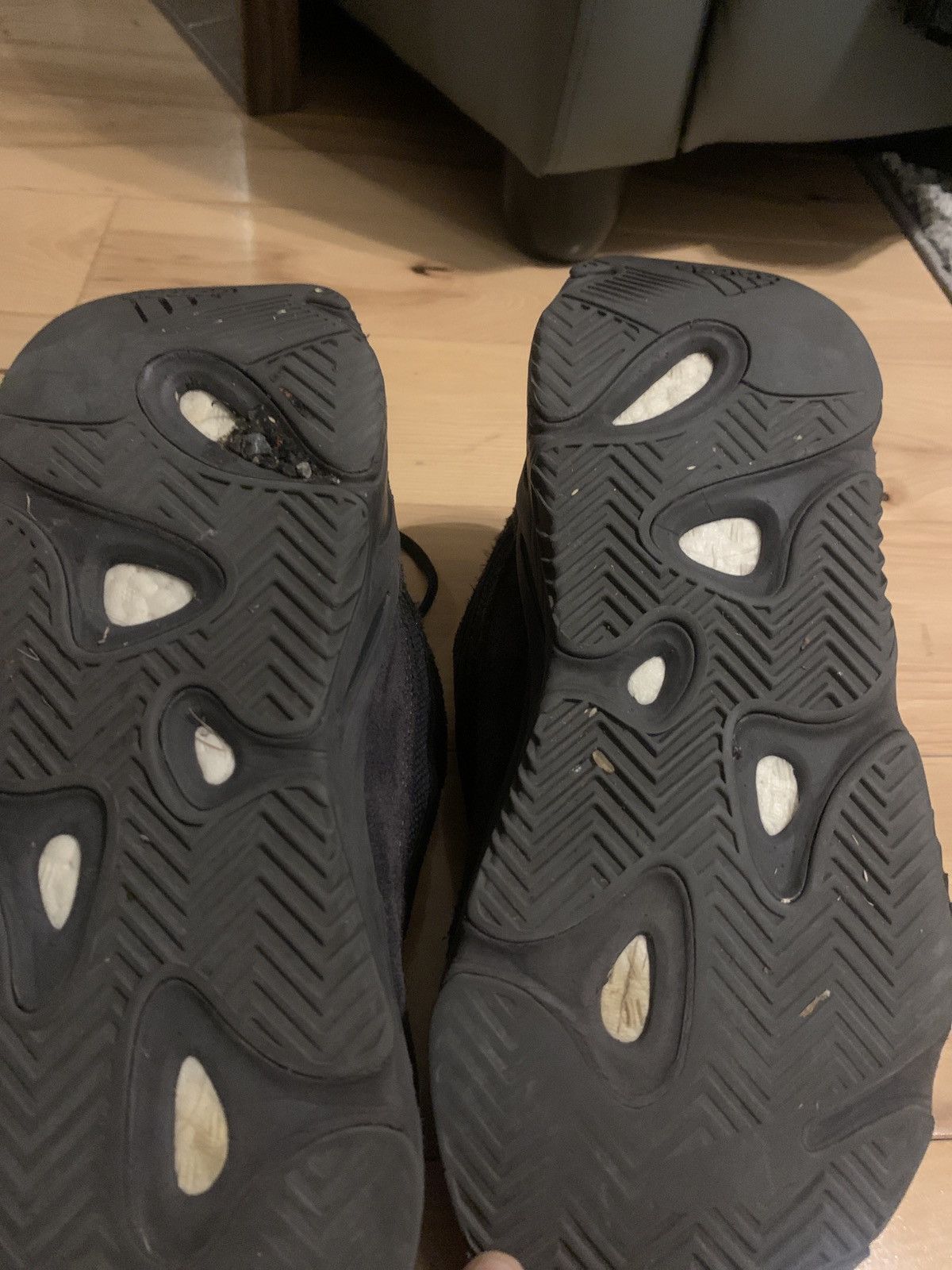 Yeezy Yeezy X Adidas Yeezy Boost 700 V2 Size US 10 / EU 43 - 5 Thumbnail