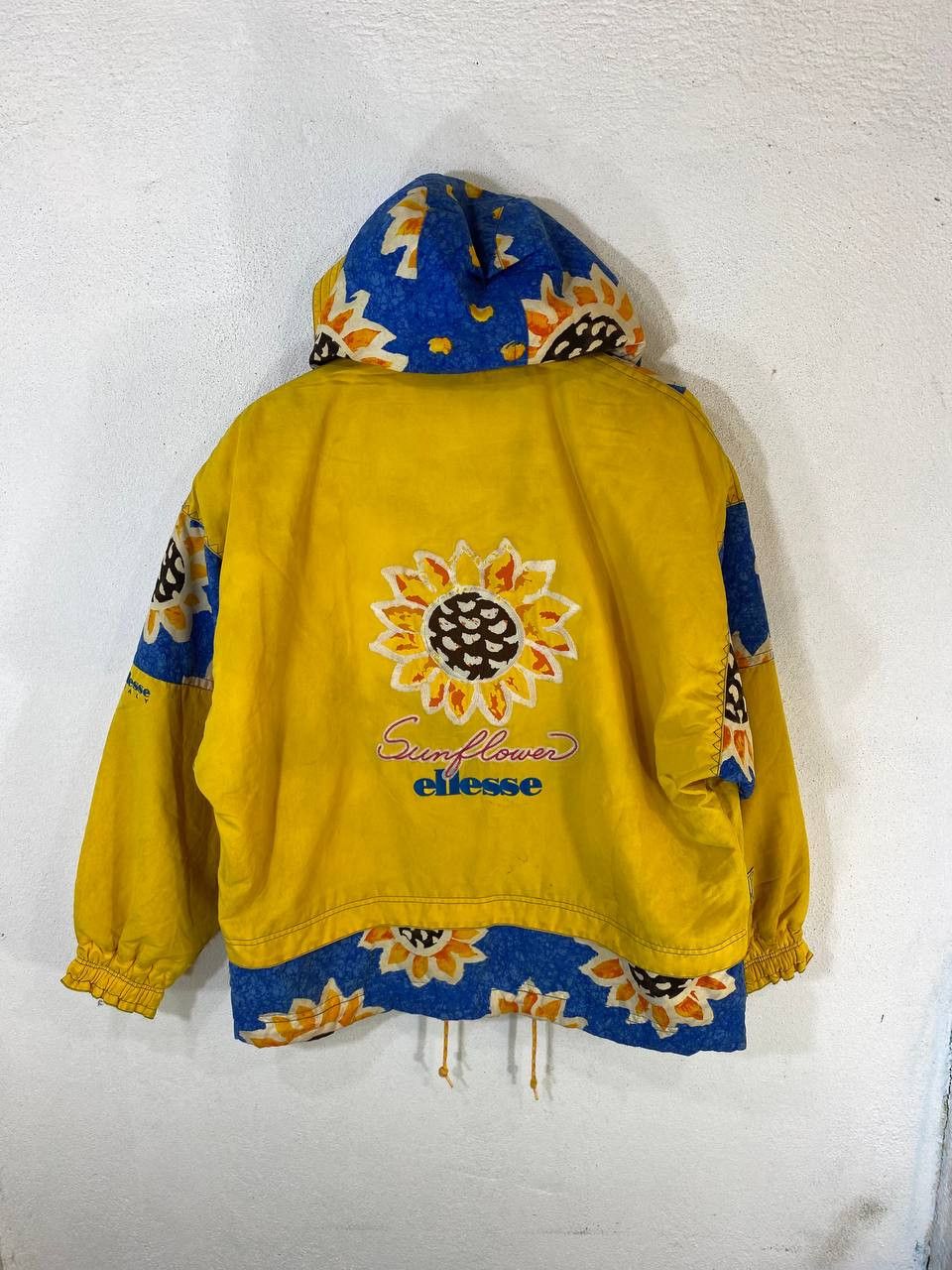Ellesse vintage ellesse sunflower jacket very nice design Size US L / EU 52-54 / 3 - 16 Thumbnail