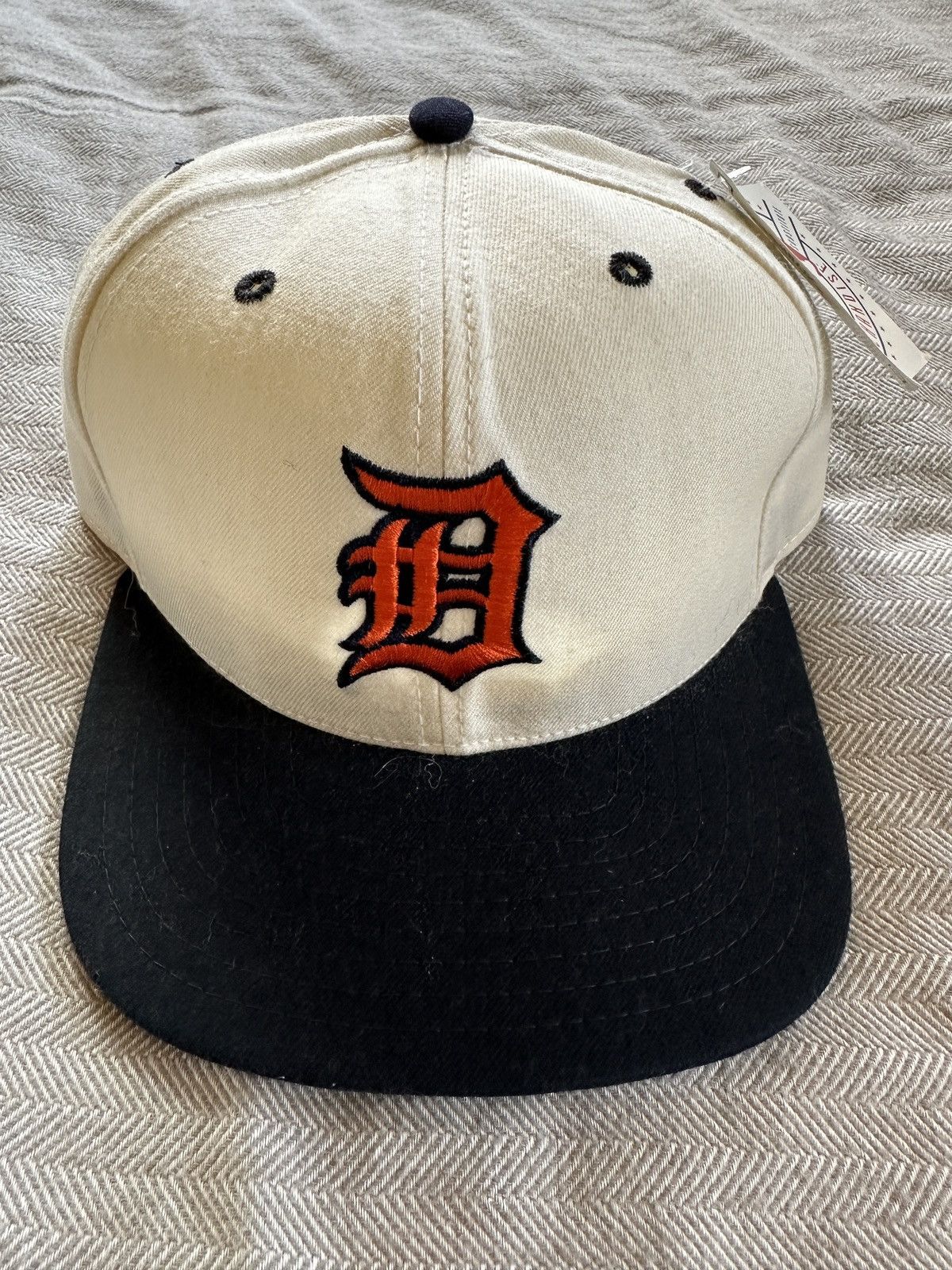 image of Mlb x New Era Vintage New Era Detroit Tigers Hat Nwt’S in White, Men's