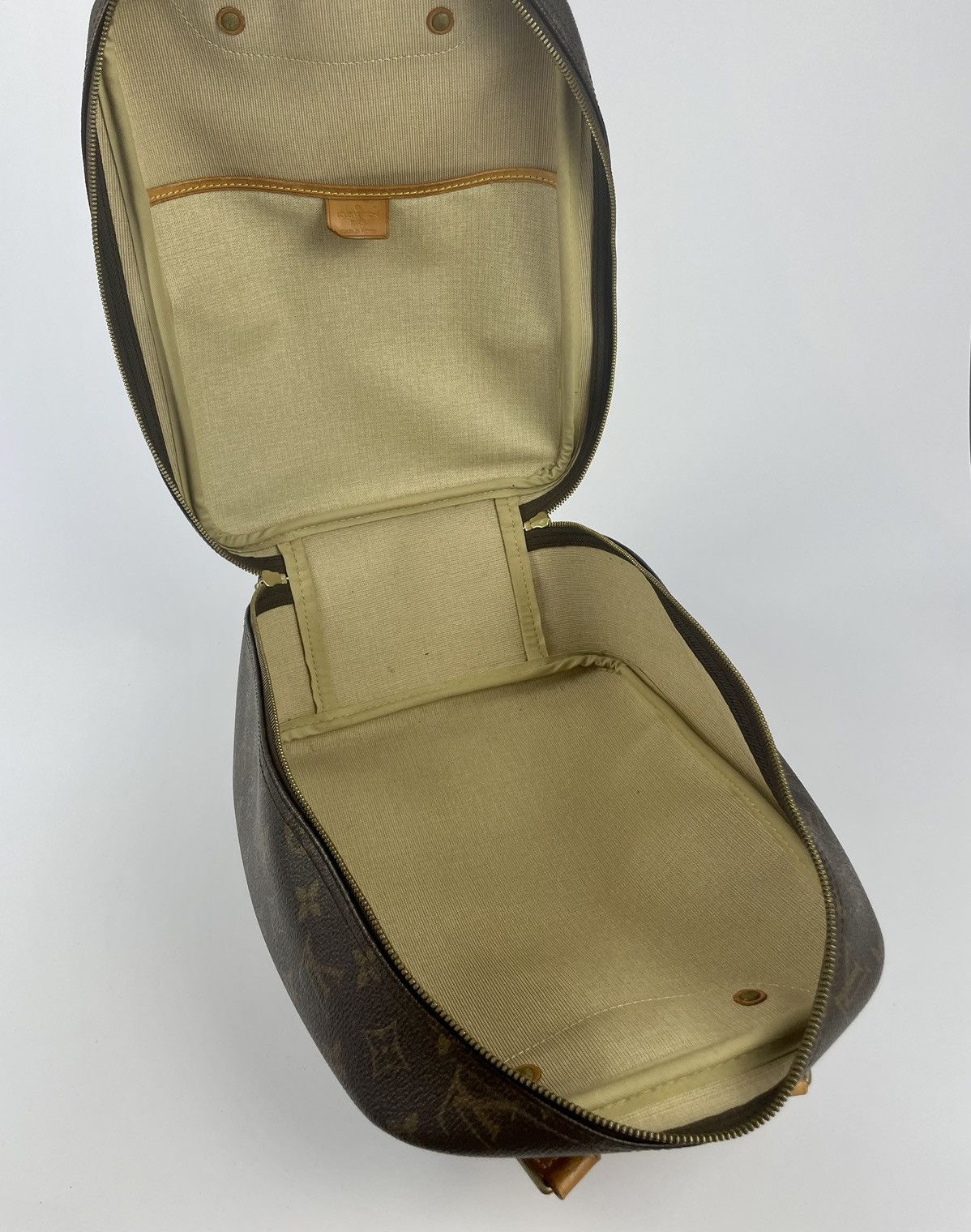 Louis Vuitton Louis Vuitton egg bag Size ONE SIZE - 9 Thumbnail